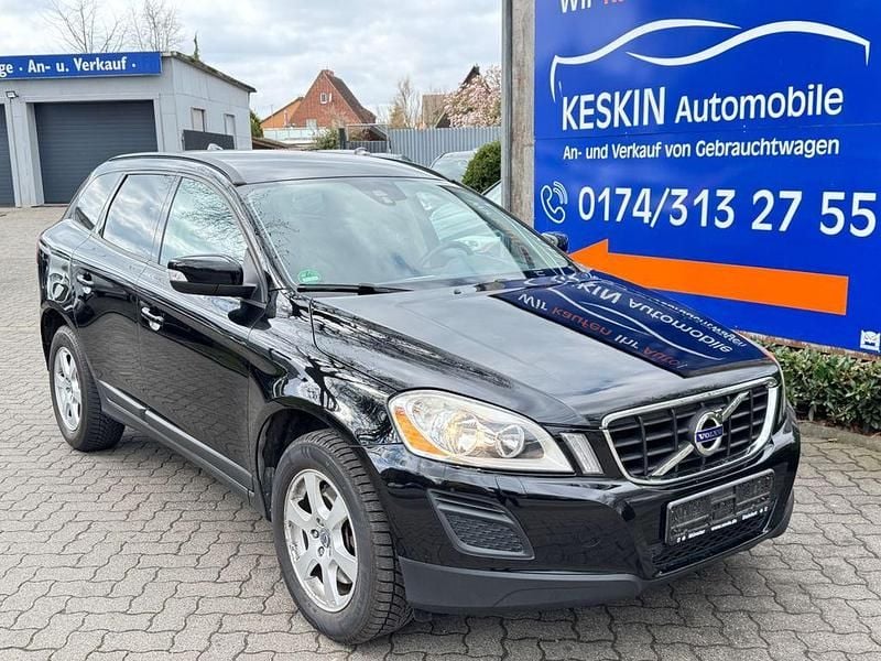 Gebraucht Volvo XC60 Kinetic 163 PS (119 kW) 2012 Schwarz SUV
