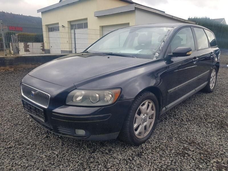 Schwarz Gebraucht 2005 Volvo V50 Kinetic Kombi | 1.100 € (Superpreis) - Bild 1/4