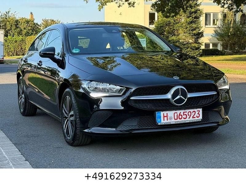 Gebraucht Mercedes CLA180 116 PS (85 kW) 2022 Schwarz Limousine