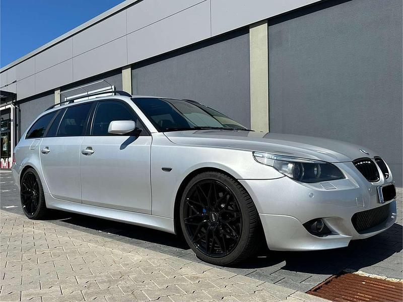 Silber Gebraucht 2005 BMW 530 M Sport Kombi | 6.799 € (Fairer Preis) - Bild 1/4