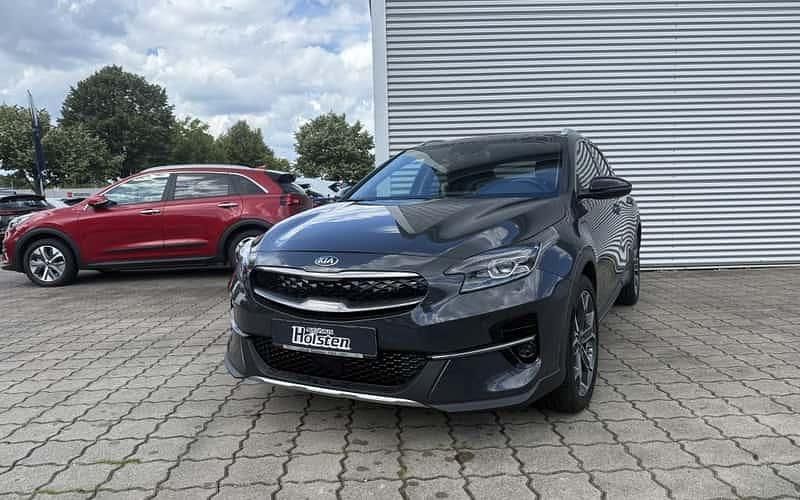 Grau Gebraucht 2021 Kia XCeed Platinum SUV | 21.950 € (Teuer) - Bild 1/4