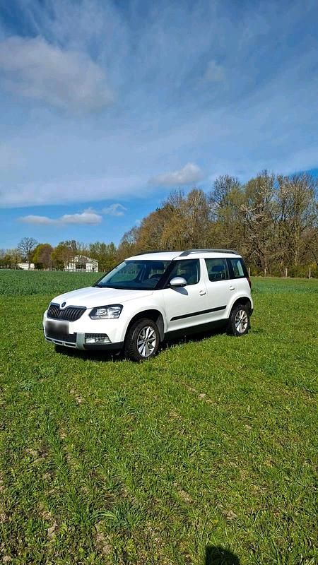 Gebraucht Skoda Yeti 105 PS (77 kW) 2014 Weiß SUV