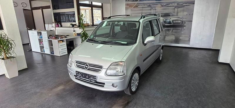 Gebraucht Opel Agila Elegance 75 PS (55 kW) 2002 Silber Van / Kleinbus