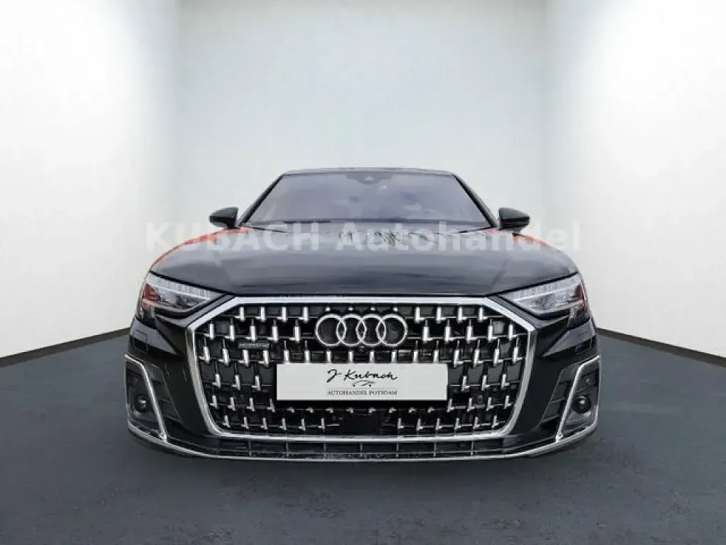 Gebraucht Audi A8 S-Line 462 PS (339 kW) 2024 Mythosschwarz (metallic) Limousine