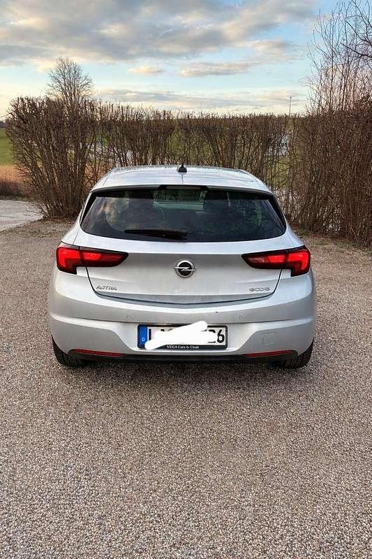 Gebraucht Opel Astra Edition 105 PS (77 kW) 2016 Kombi
