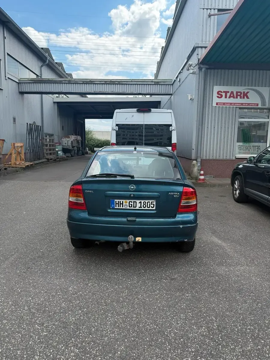 Gebraucht Opel Astra 75 PS (55 kW) 2001 Grün Coupé
