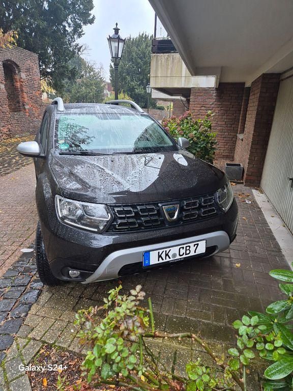 Schwarz Gebraucht 2019 Dacia Duster Essentiel SUV | 10.900 € (Etwas zu teuer) - Bild 1/4