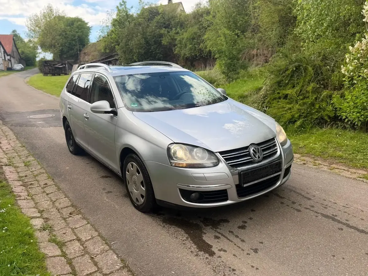 Gebraucht VW Golf V Highline 140 PS (102 kW) 2008 Silber Kombi