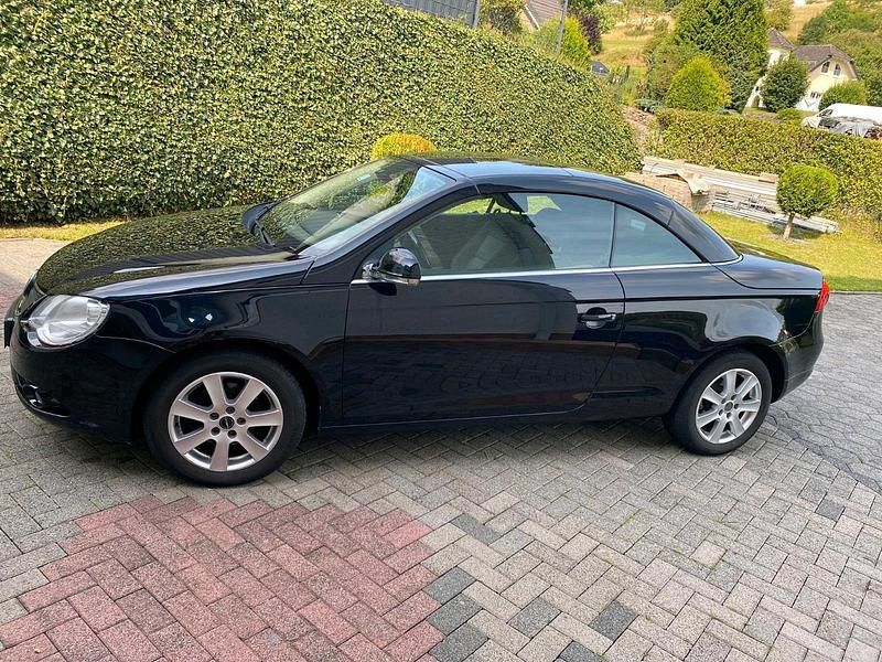 Gebraucht VW Eos 116 PS (85 kW) 2007 Schwarz Cabrio