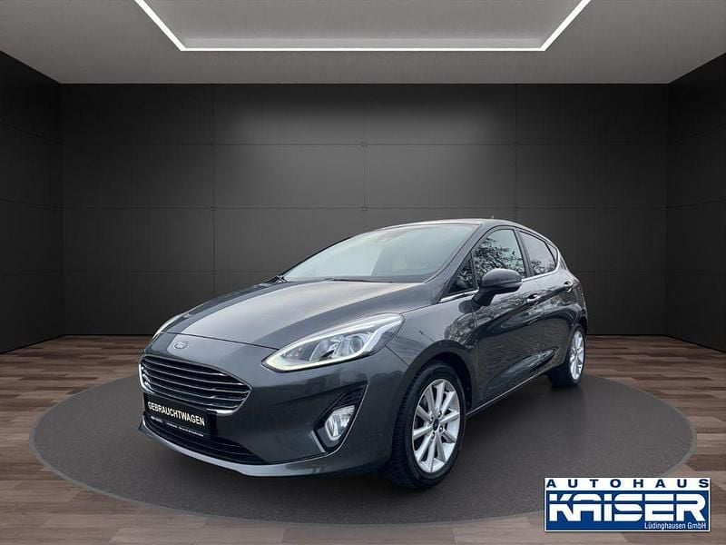 Gebraucht Ford Fiesta Titanium 101 PS (74 kW) 2017 Grau Limousine
