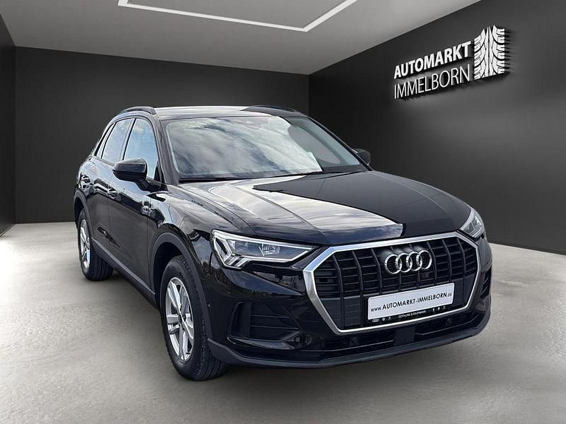 Gebraucht Audi Q3 Ambiente 245 PS (180 kW) 2022 Schwarz SUV