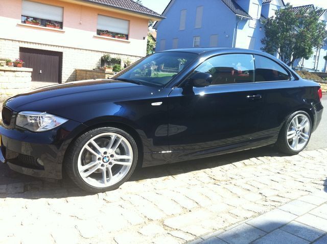 Gebraucht BMW 118 Coupé 143 PS (105 kW) 2012 Schwarz metallic Coupé