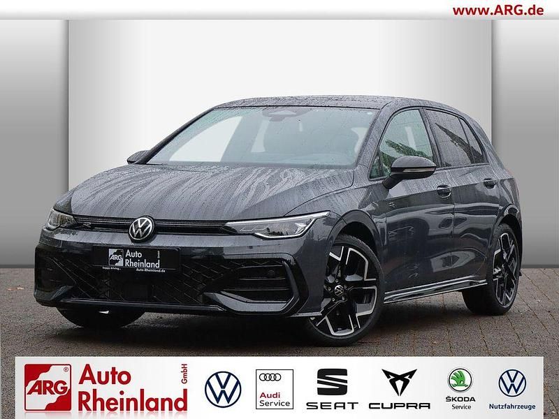Grau Neu 2025 VW Golf VIII Comfortline Limousine | 43.990 € - Bild 1/4