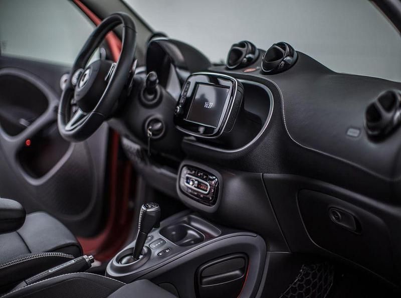 Gebraucht Smart ForFour Brabus Xclusive 121 PS (88 kW) 2019 Rot Kleinwagen