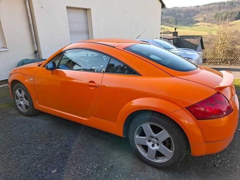 Gebraucht Audi TT 180 PS (132 kW) 1999 Orange Coupé