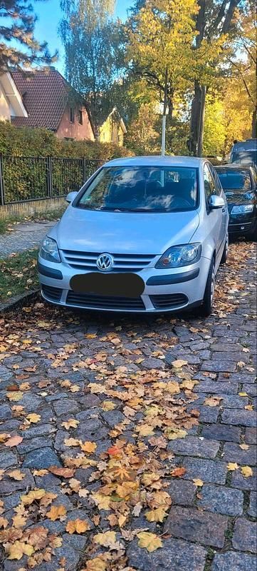 Grau Gebraucht 2005 VW Golf Plus Cross Van / Kleinbus | 2.500 € (Fairer Preis) - Bild 1/4