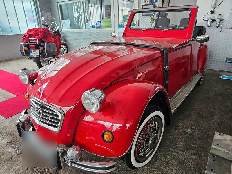 Rot Gebraucht 1983 Citroën 2CV Cabrio | 12.000 € - Bild 1/4