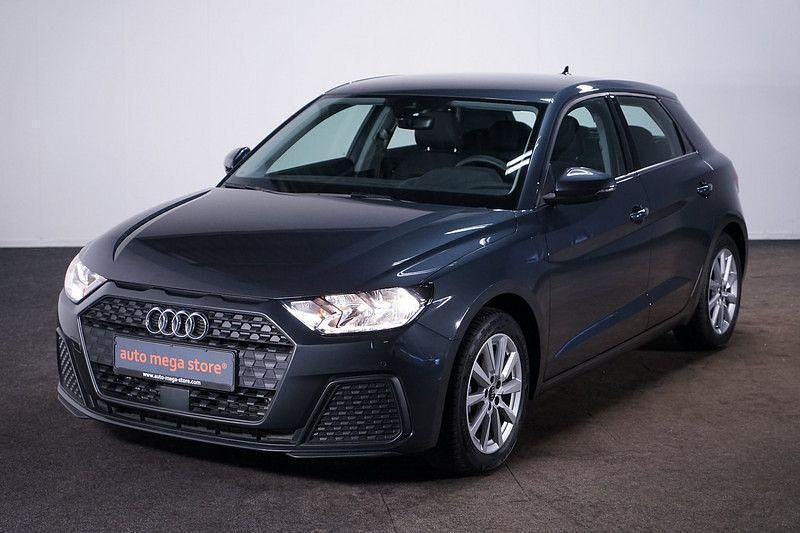 Manhattan grey metallic Gebraucht 2022 Audi A1 Sportback Kleinwagen | 23.489 € (Guter Preis) - Bild 1/4