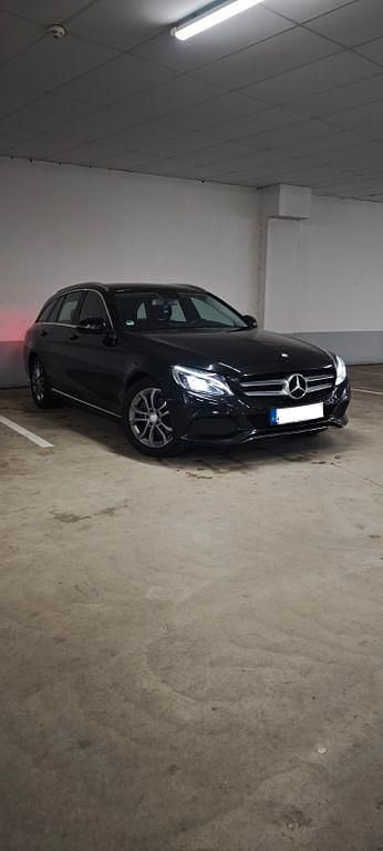 Gebraucht Mercedes C220 170 PS (125 kW) 2016 Schwarz Kombi