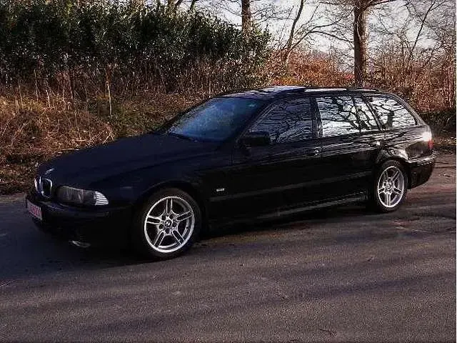 Gebraucht BMW 540 M Sport 286 PS (210 kW) 2003 Kombi