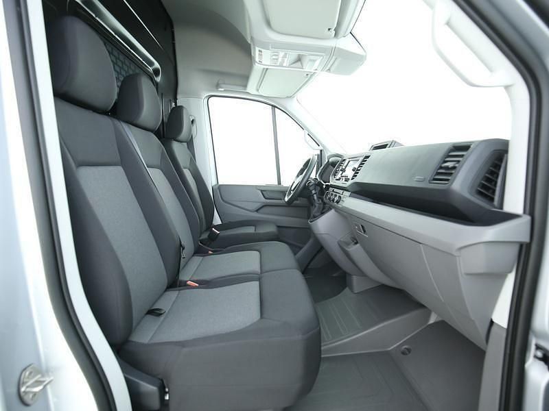 Gebraucht VW Crafter 140 PS (102 kW) 2022 Silber Van