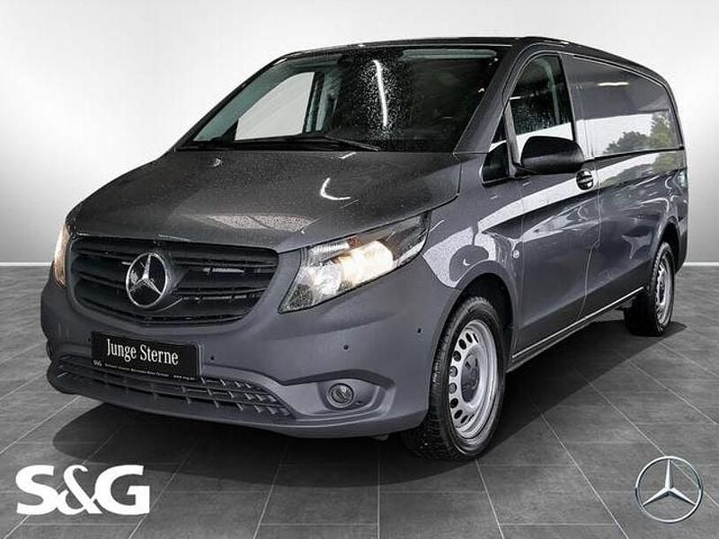 Selenitgrau metallic Gebraucht 2022 Mercedes Vito Van / Kleinbus | 27.180 € (Superpreis) - Bild 1/4