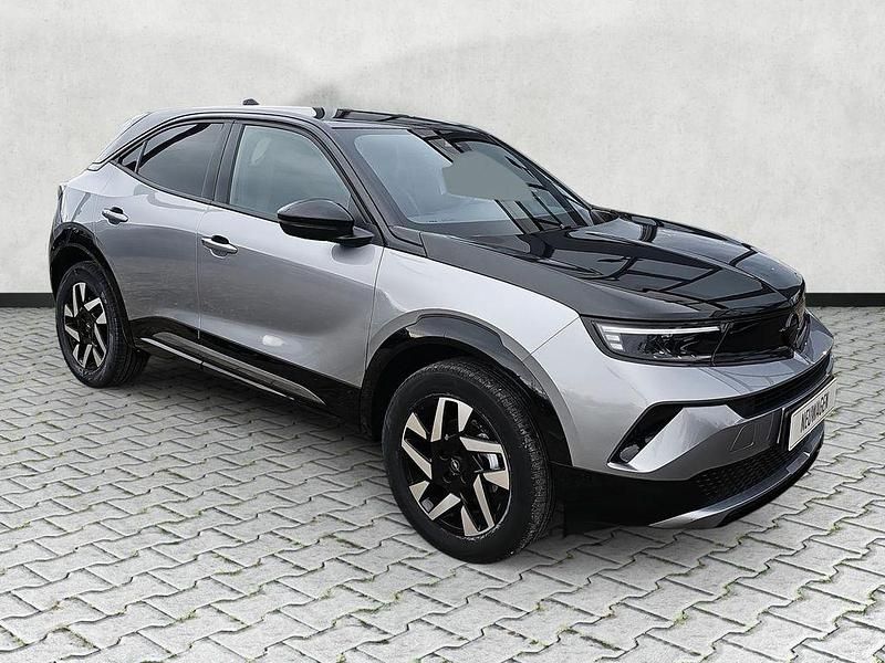 Neu Opel Mokka 131 PS (96 kW) 2025 Blau SUV