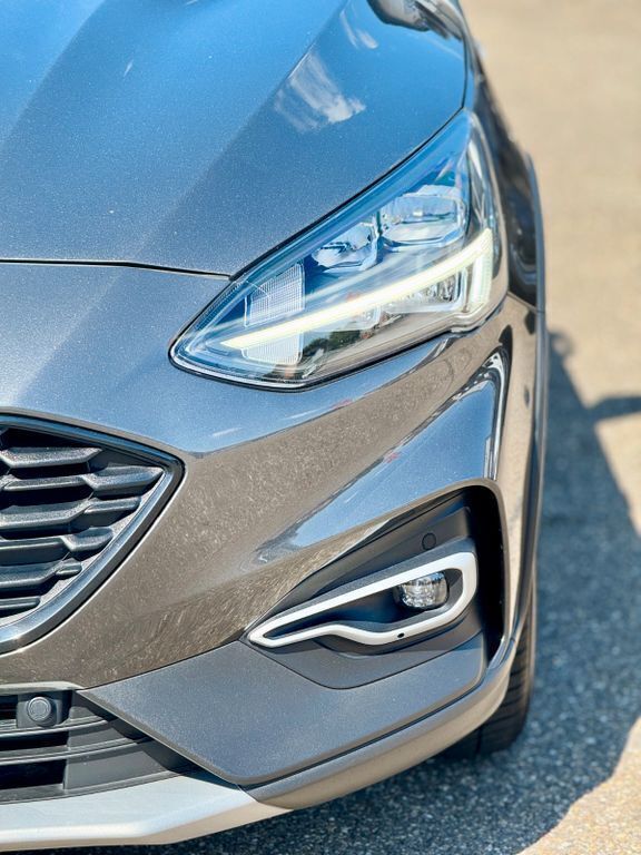 Gebraucht Ford Focus Active 155 PS (114 kW) 2020 Grau Limousine