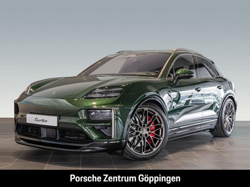 Grün Neu 2025 Porsche Macan Turbo SUV | 150.866 € (Teuer) - Bild 1/4