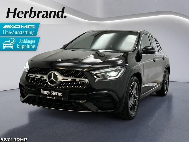 Nachtschwarz Gebraucht 2022 Mercedes GLA220 AMG SUV | 37.790 € (Guter Preis) - Bild 1/4