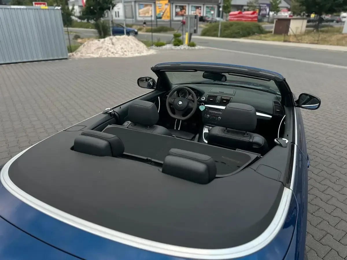 Gebraucht BMW 118 Cabriolet M Sport 143 PS (105 kW) 2010 Blau Cabrio
