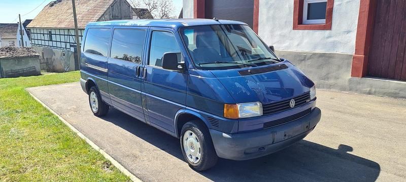 Gebraucht VW T4 102 PS (75 kW) 2003 Blau Van
