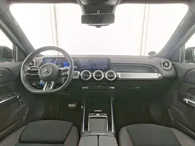 Gebraucht Mercedes EQB250 139 kW (190 PS) 2025
