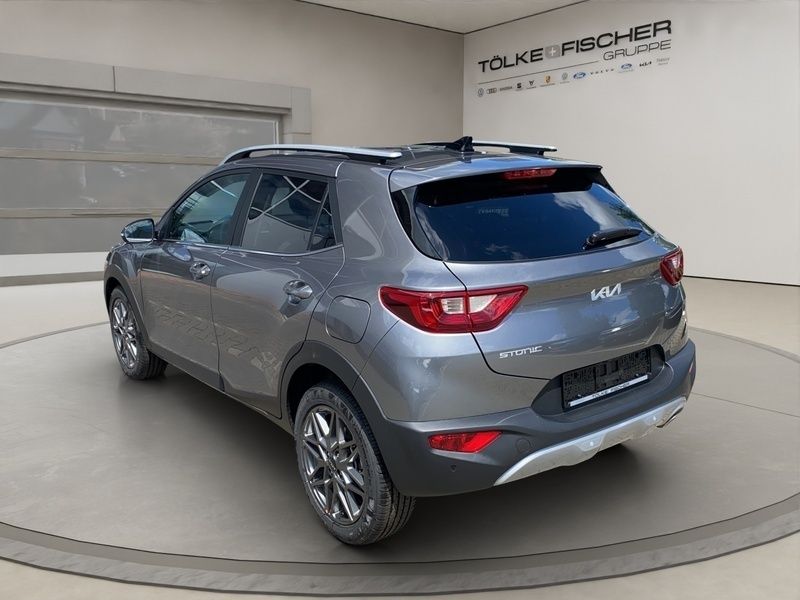 Gebraucht Kia Stonic 101 PS (74 kW) 2024 Astrograu SUV