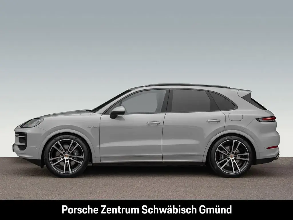 Gebraucht Porsche Cayenne 470 PS (345 kW) 2026 Kreide SUV