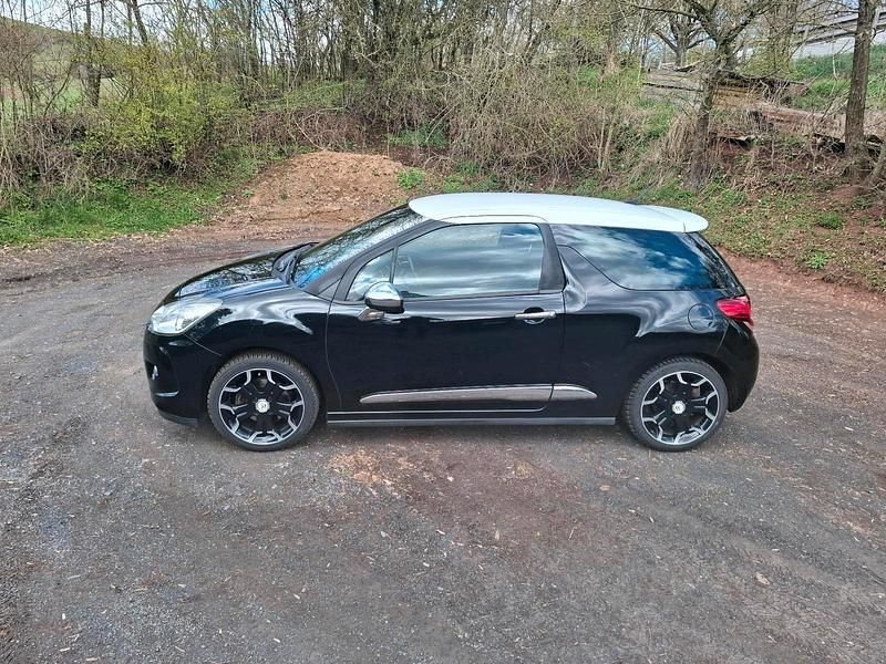 Gebraucht Citroën DS3 Sport Chic 155 PS (114 kW) 2012 Schwarz Kleinwagen
