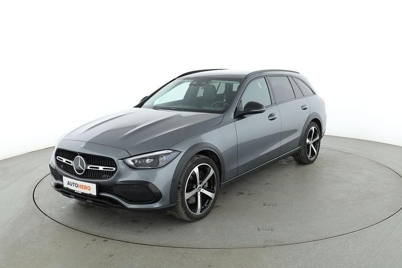 Grau Gebraucht 2022 Mercedes C220 Avantgarde Kombi | 36.040 € (Fairer Preis) - Bild 1/3