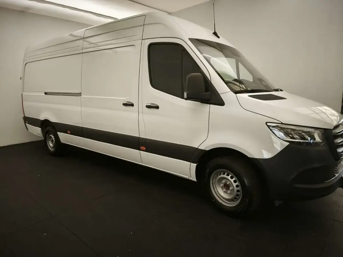 Occasion Mercedes Sprinter 190 ch (139 kW) 2026 Blanc Van