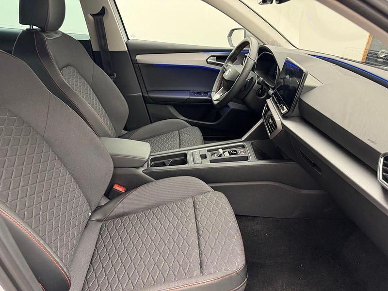 Gebraucht Seat Leon FR 150 PS (110 kW) 2024 White metallic Kombi