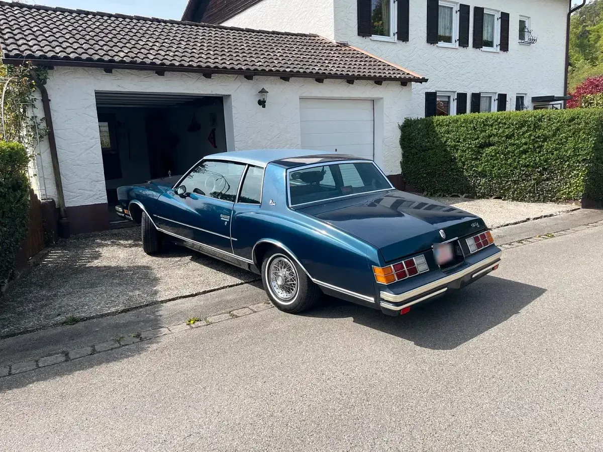Occasion Chevrolet Monte Carlo 158 ch (116 kW) 1982 Bleue Coupé