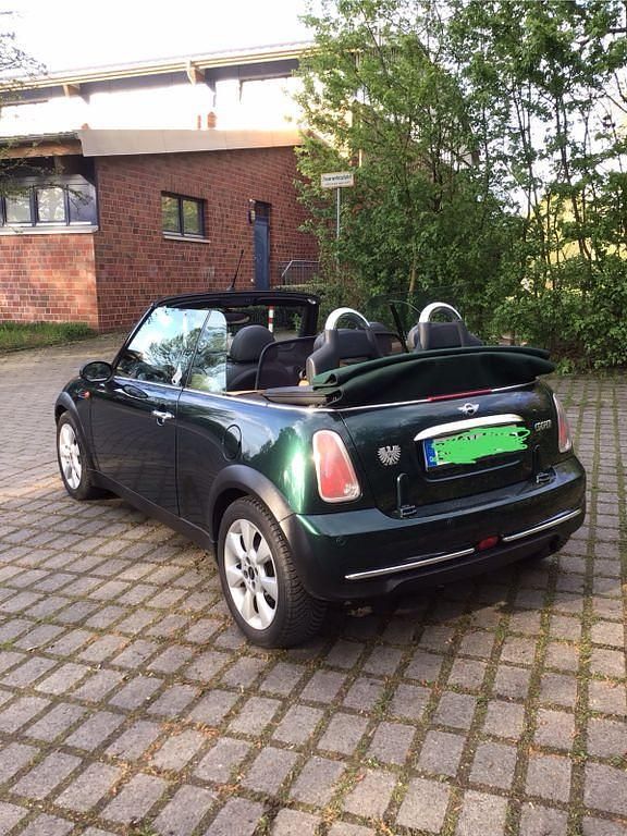 Käytetty Mini Cooper Cabriolet 116 HP (85 kW) 2004 Vihreä Avoauto