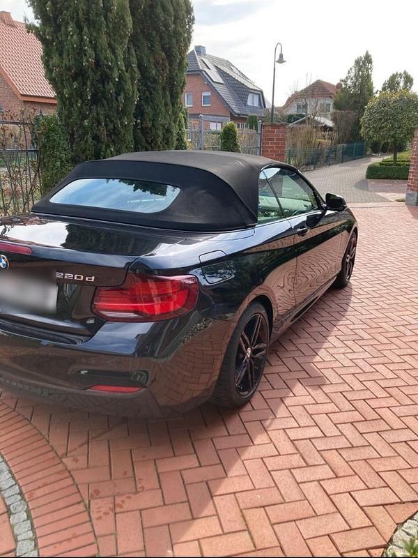 Gebraucht BMW 220 190 PS (139 kW) 2020 Schwarz Cabrio