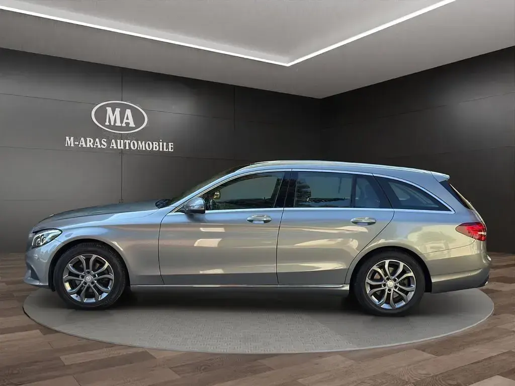 Gebraucht Mercedes C200 136 PS (100 kW) 2015 Silber Kombi