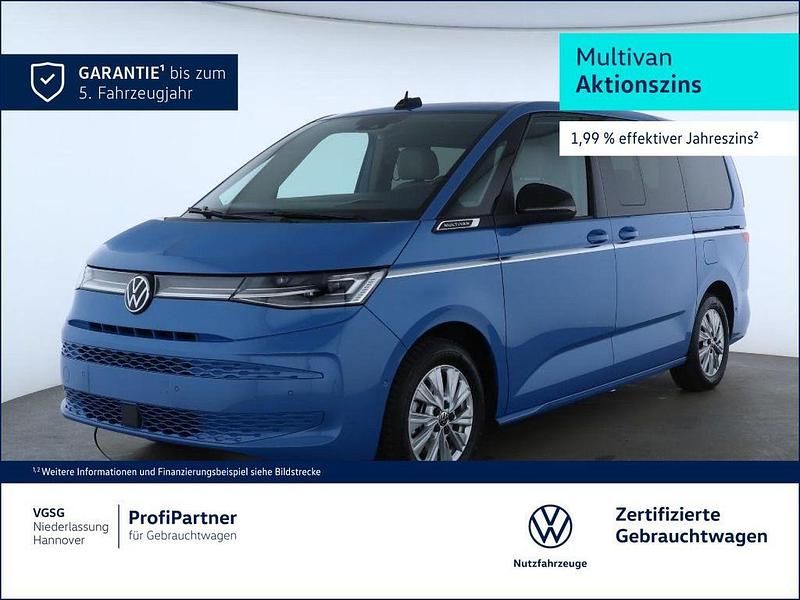 Second-hand VW Multivan Style 177 CP (130 kW) 2025 Albastru Monovolum