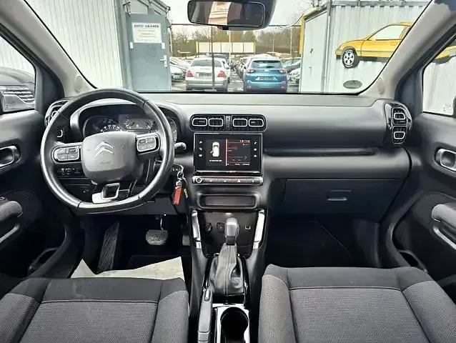 Gebraucht Citroën C3 Aircross Feel 131 PS (96 kW) 2022 Grau SUV