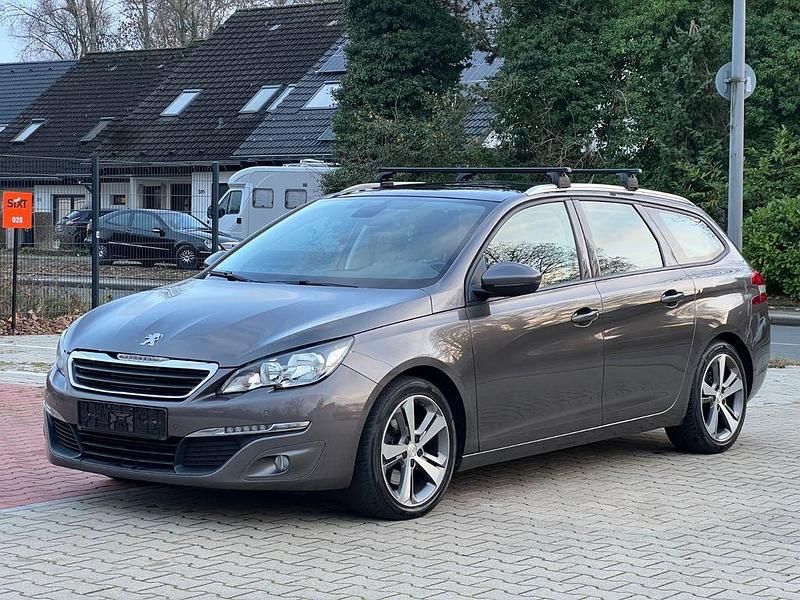 Gebraucht Peugeot 308 SW Business-Line 150 PS (110 kW) 2016 Braun Kombi