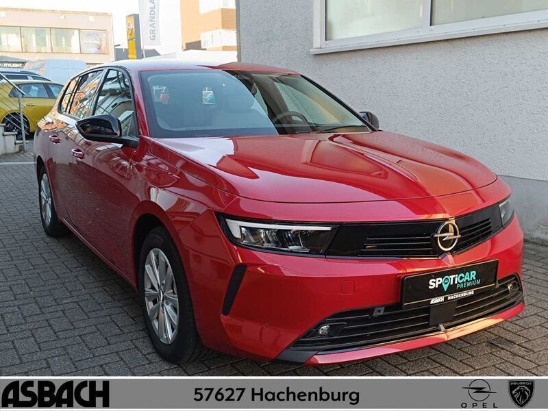 Rot Gebraucht 2024 Opel Astra Enjoy Kombi | 20.990 € (Superpreis) - Bild 1/4