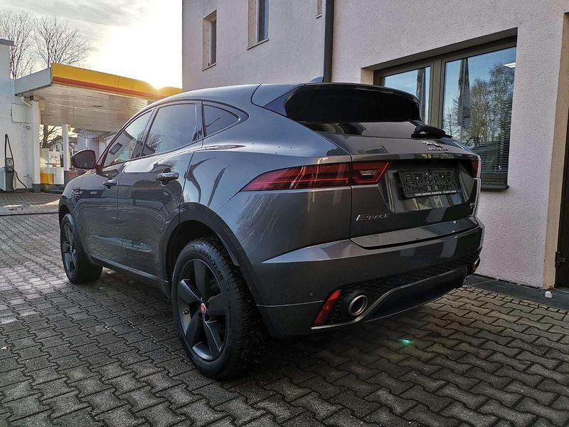 Gebraucht Jaguar E-Pace R-Dynamic 200 PS (147 kW) 2019 Corris grey met. SUV