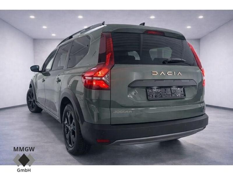 Gebraucht Dacia Jogger Extreme 110 PS (80 kW) 2025 Grau Van / Kleinbus