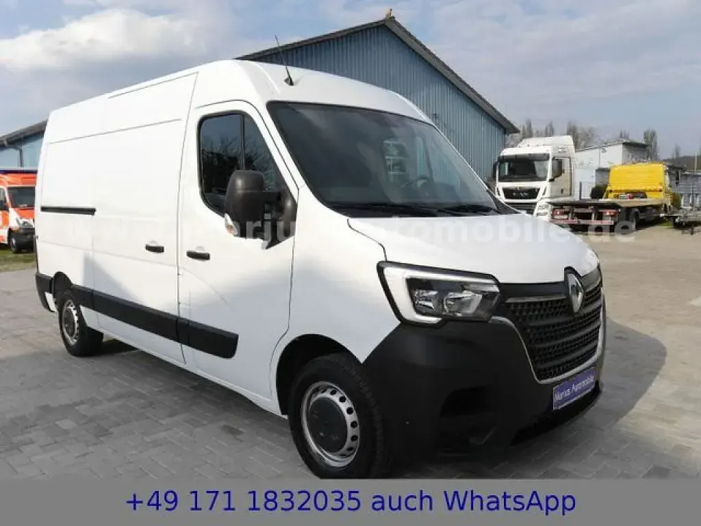 Używany Renault Master 136 KM (100 kW) 2023 Biały Minivan